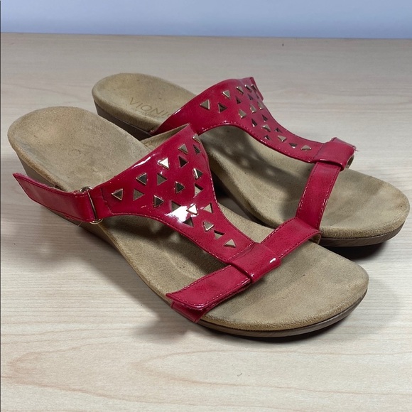Vionic Maggie Red Wedge Sandals Comfortable Slip-On Design - Picture 1 of 11